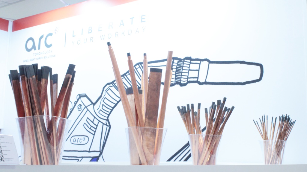 Угольные электроды ChangZheng.JPG