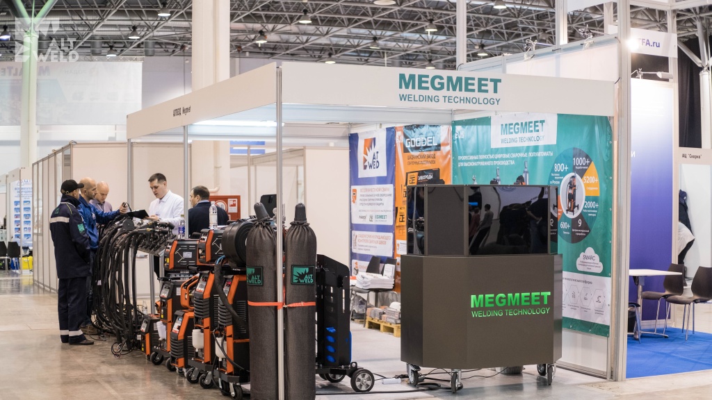 Выставка МашЭкспоСибирь.jpg