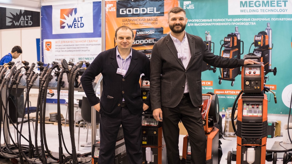 Выставка МашЭкспоСибирь.jpg