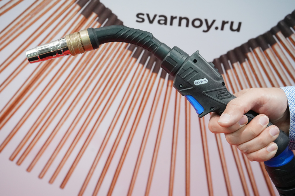 Сварочная горелка Arc M5WM.JPG